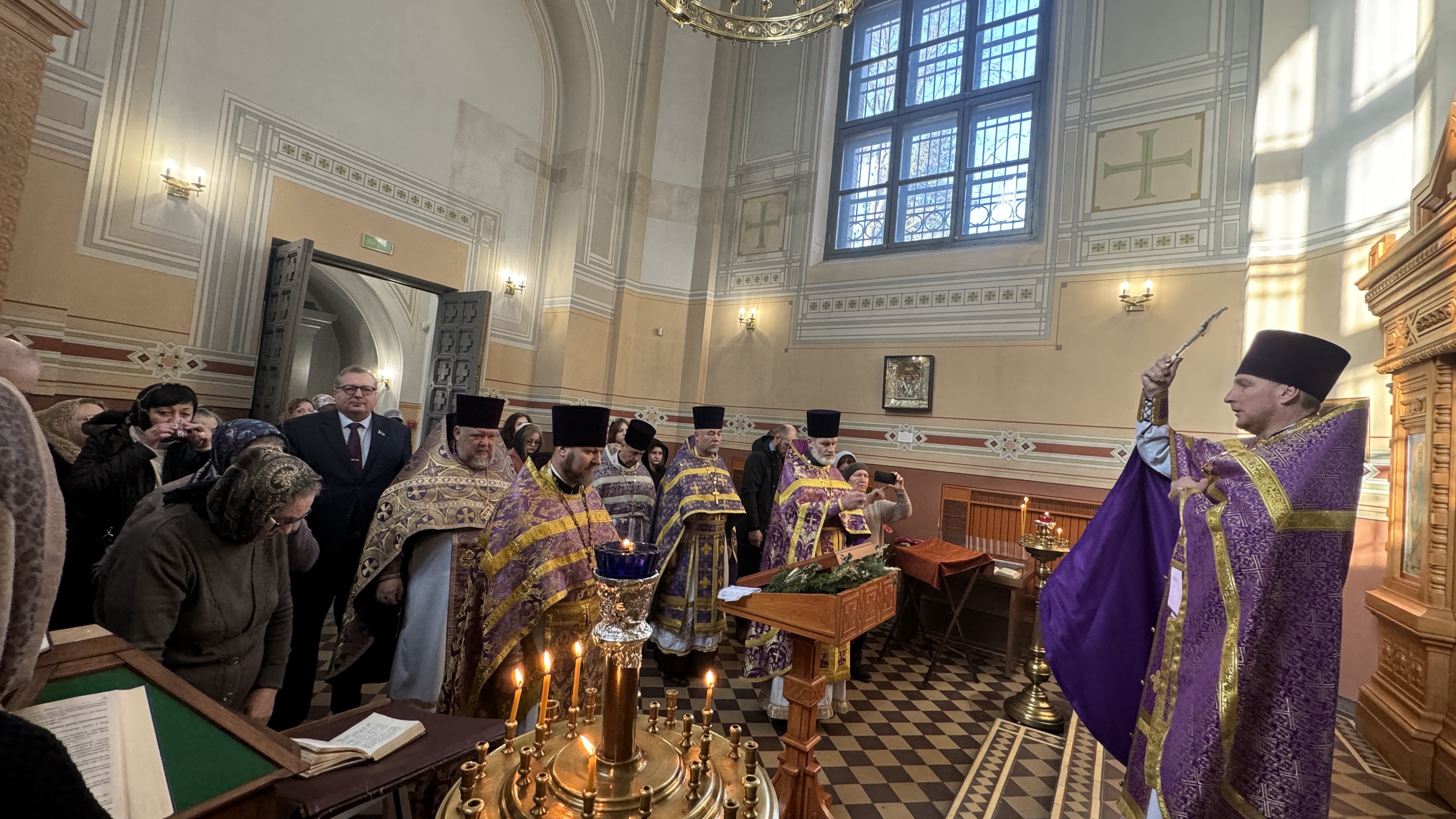 Открытие выставки «Живое слово мудрости духовной»